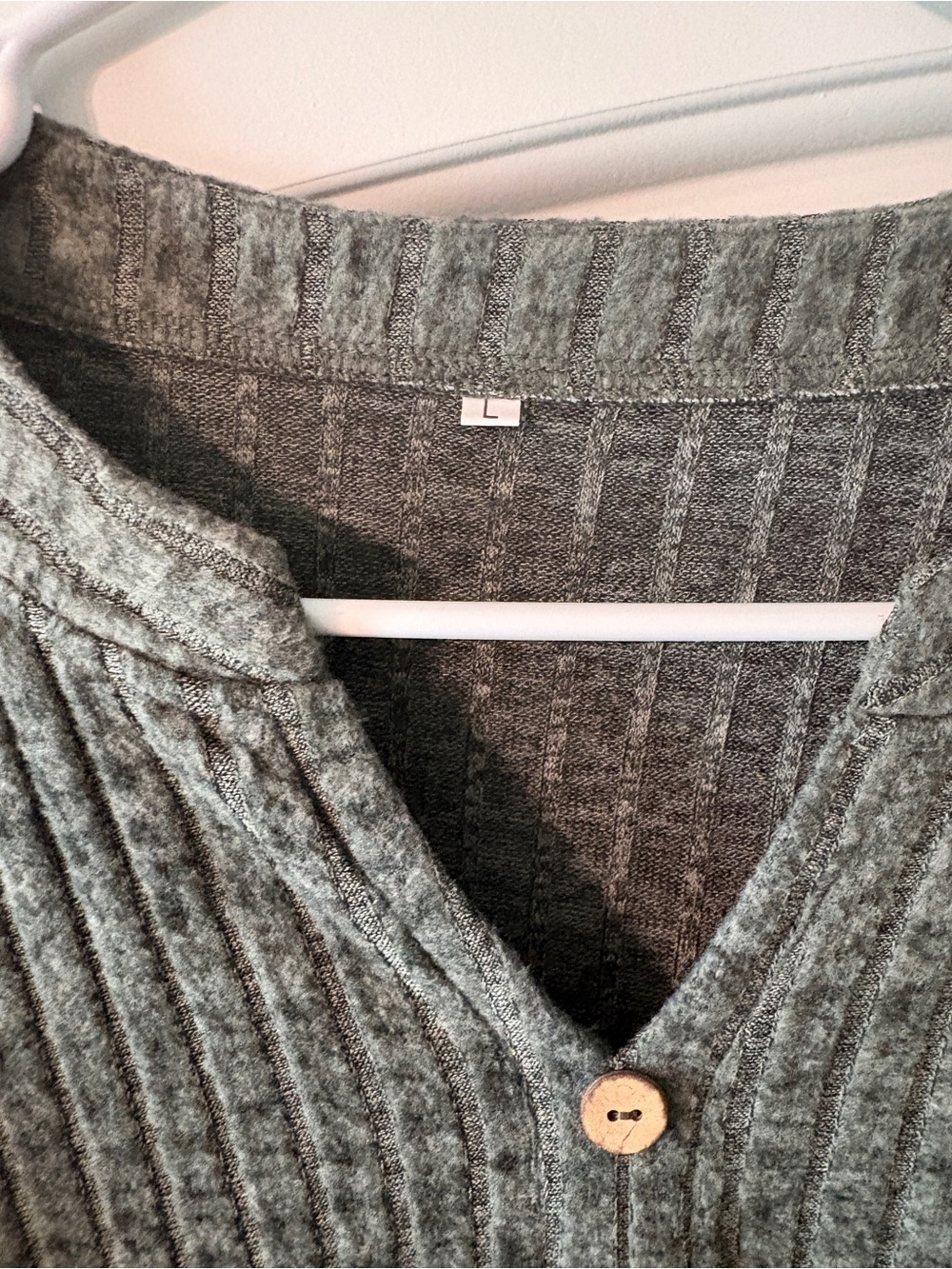 Green Ribbed Knit Top Women’s Large 3/4 Sleeve Button Front Casual Blouse - Picture 6 of 7
